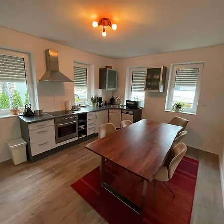 아파트 Lux Apartmant 2 *